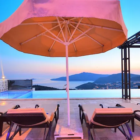 Hera Kalkan